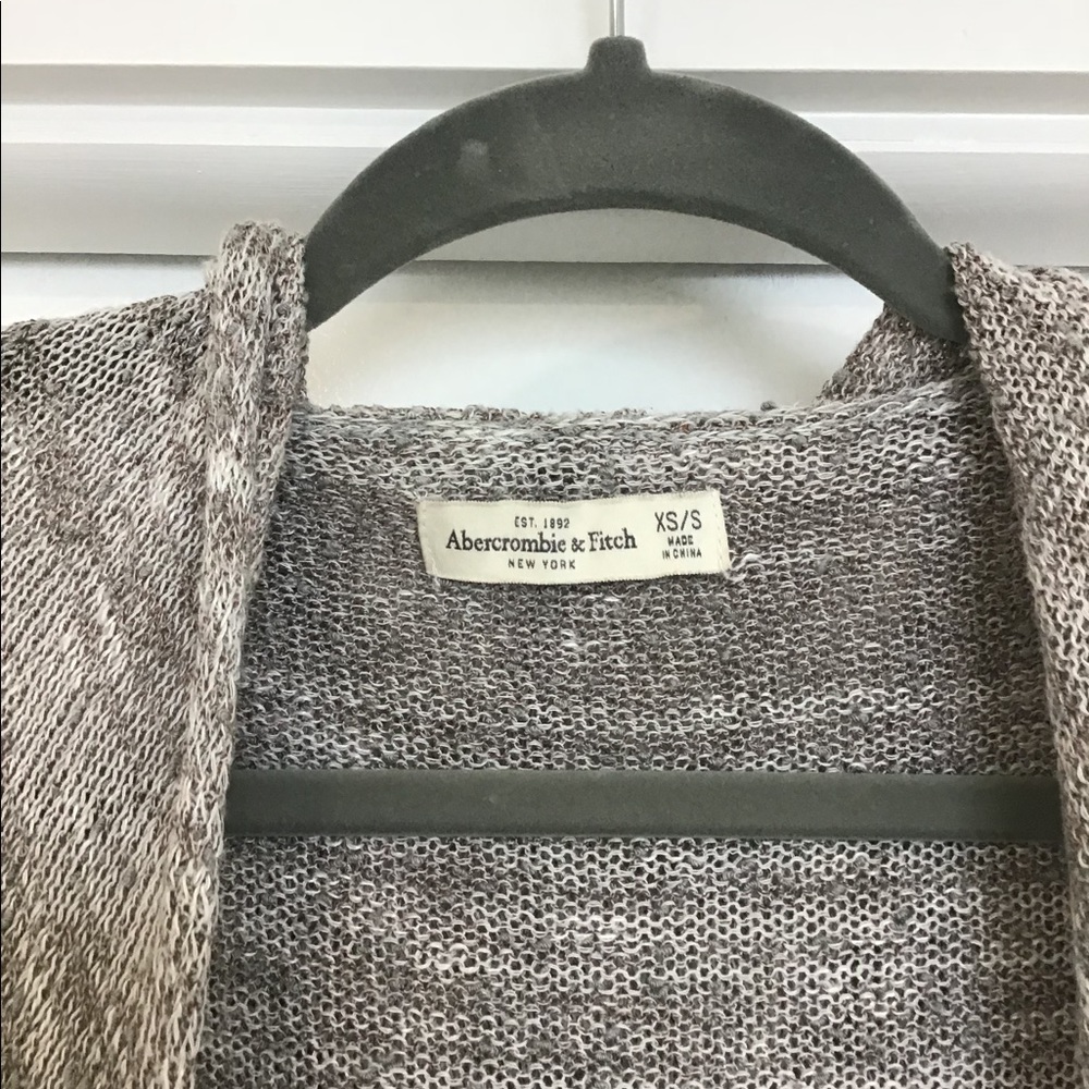 Abercrombie and Fitch New York Knitted Cardigan - Picture 2 of 5